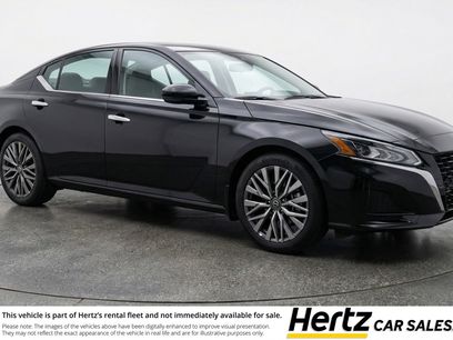 Used 2025 Nissan Altima 2.5 SV