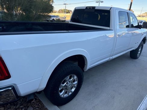 Used 2022 RAM 3500 Laramie image 23