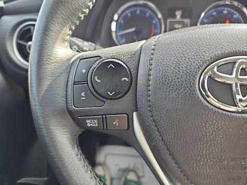 Used 2017 Toyota Corolla L image 22