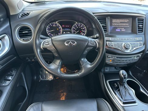 Used 2019 INFINITI QX60 Luxe w/ Essential Package FWD image 16