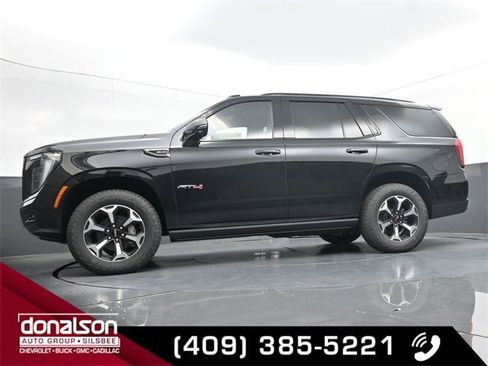 New 2026 GMC Yukon AT4 w/ AT4 Premium Plus Package image 16