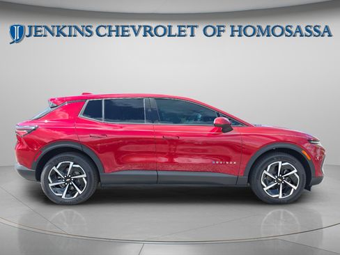 New 2026 Chevrolet Equinox EV LT image 9
