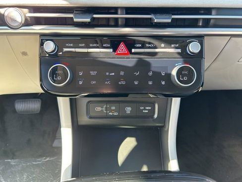 New 2026 Hyundai Tucson Limited image 20