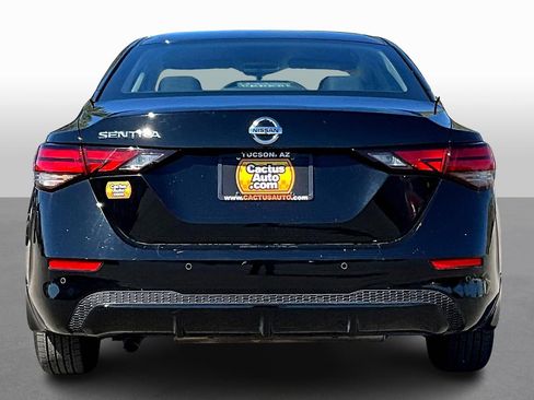 Used 2021 Nissan Sentra S image 4