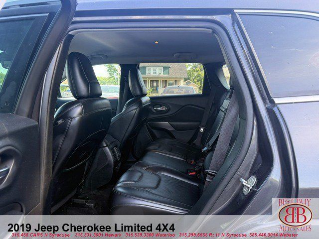 Used 2019 Jeep Cherokee Limited AWD/4WD image 11