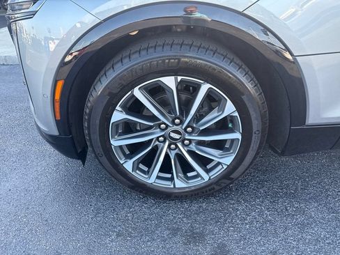 Used 2024 Cadillac Lyriq Sport w/ LPO, Floor Liner Package AWD/4WD image 31