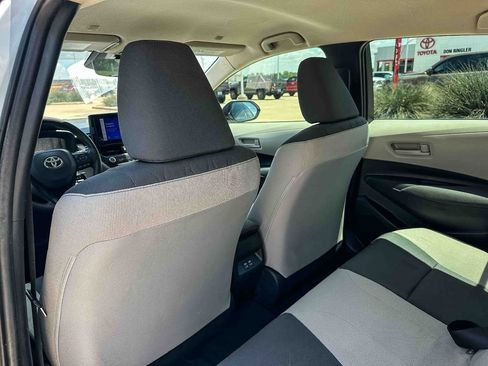 Used 2023 Toyota Corolla LE FWD image 16