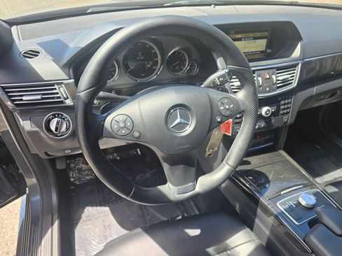 Used 2010 Mercedes-Benz E 350 Sedan image 2
