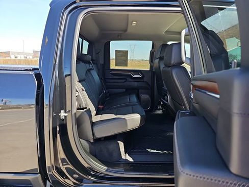 Used 2024 GMC Sierra 2500 Denali AWD/4WD image 27