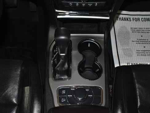 Certified 2021 Jeep Grand Cherokee Limited w/ Luxury Group II image 22