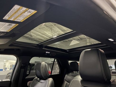 Used 2023 Ford Explorer ST w/ Equipment Group 401A image 24