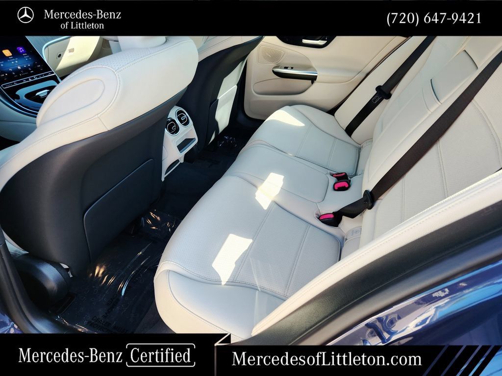 Certified 2026 Mercedes-Benz C 300 4MATIC Sedan image 29