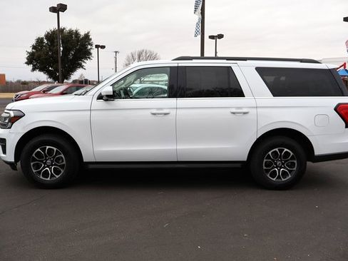 Certified 2024 Ford Expedition Max XLT image 2