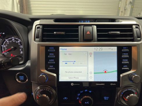 Used 2024 Toyota 4Runner SR5 Premium image 36