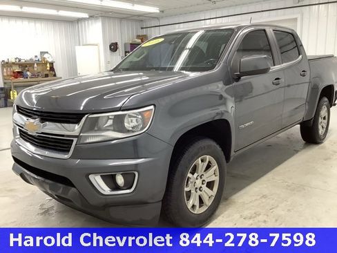 Used 2016 Chevrolet Colorado LT w/ LT Convenience Package image 3