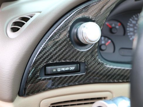 Used 2000 Ford Mustang GT RWD image 17