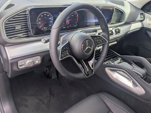 New 2026 Mercedes-Benz GLE 450 4MATIC image 3