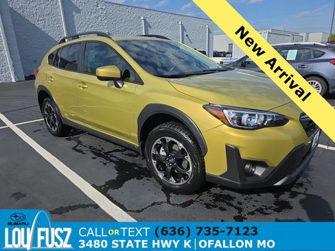 Used 2023 Subaru Crosstrek 2.0i Premium image 1