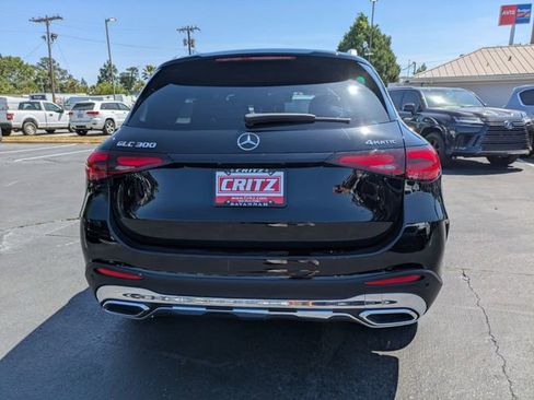 Used 2026 Mercedes-Benz GLC 300 4MATIC image 5