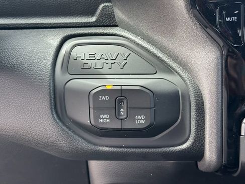 New 2026 RAM 2500 Tradesman AWD/4WD image 18