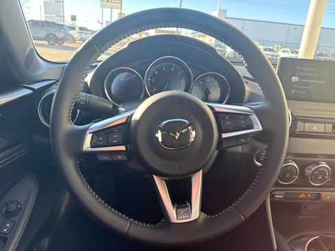 Used 2025 MAZDA MX-5 Miata RF Grand Touring image 14