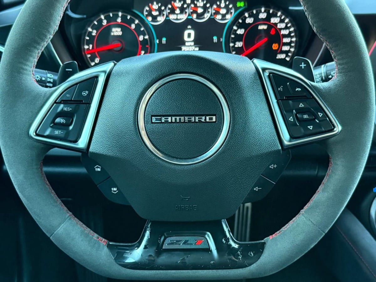 Used 2018 Chevrolet Camaro ZL1 RWD image 42