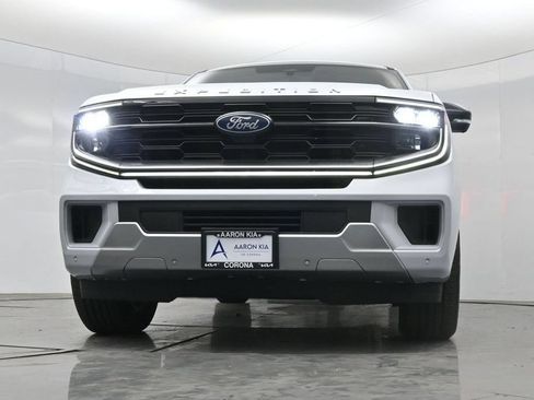 Used 2025 Ford Expedition Max Platinum AWD/4WD image 54