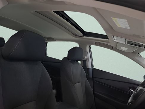 Used 2023 Honda Accord EX image 11