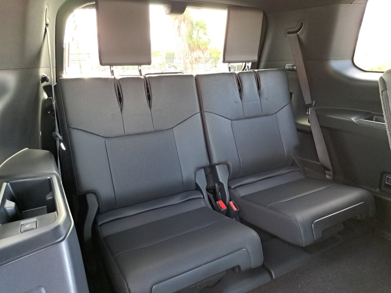 Used 2026 Lexus GX 550 w/ Accessory Package (31) AWD/4WD image 12