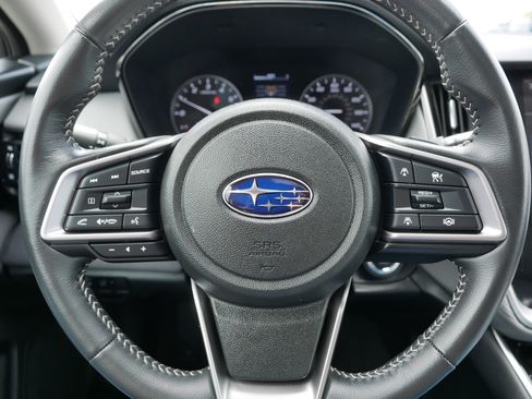 Used 2025 Subaru Outback Premium AWD/4WD image 25