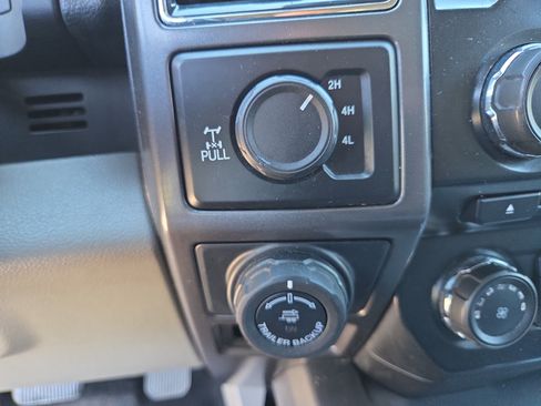 Used 2017 Ford F150 XLT w/ Equipment Group 302A Luxury AWD/4WD image 29