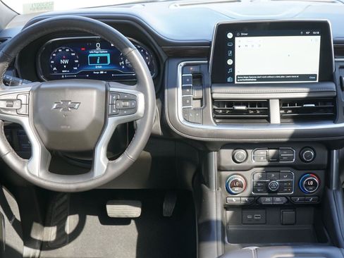Used 2022 Chevrolet Tahoe Z71 w/ Off-Road Capability Package AWD/4WD image 25