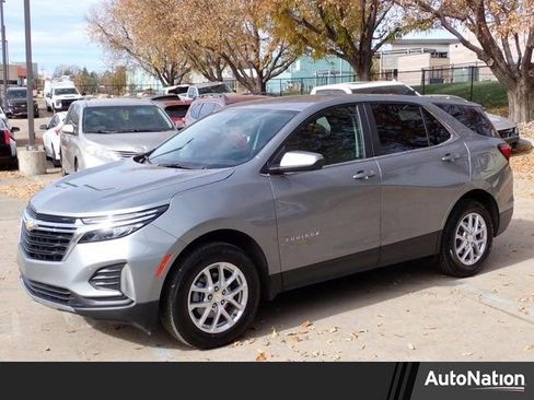 Used 2023 Chevrolet Equinox LT image 1