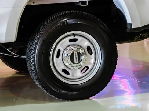 Used 2022 Ford F250 XL w/ STX Appearance Package image 49