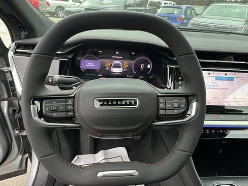 Used 2024 Jeep Wagoneer Launch Edition image 27