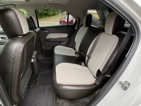 Used 2017 Chevrolet Equinox Premier w/ Enhanced Convenience Package AWD/4WD image 26