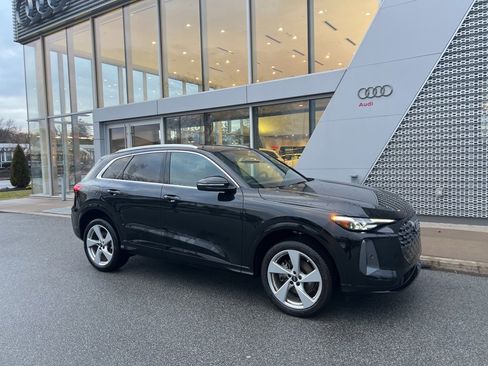 Used 2025 Audi Q5 Premium Plus image 9