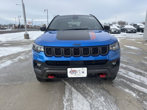 New 2026 Jeep Compass Trailhawk image 3