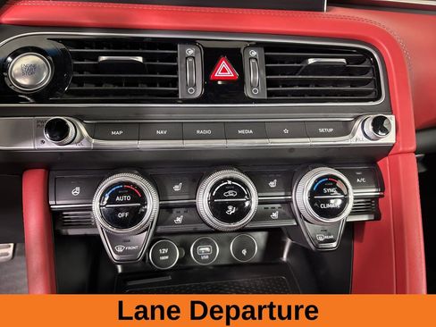 Used 2023 Genesis G70 3.3T w/ Sport Prestige Package image 19