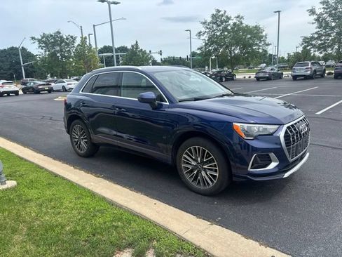 Used 2021 Audi Q3 2.0T Premium AWD/4WD image 3