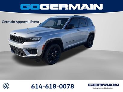 Used 2024 Jeep Grand Cherokee Limited w/ Black Appearance Package