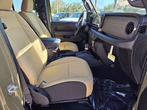 New 2026 Jeep Gladiator Sport image 16