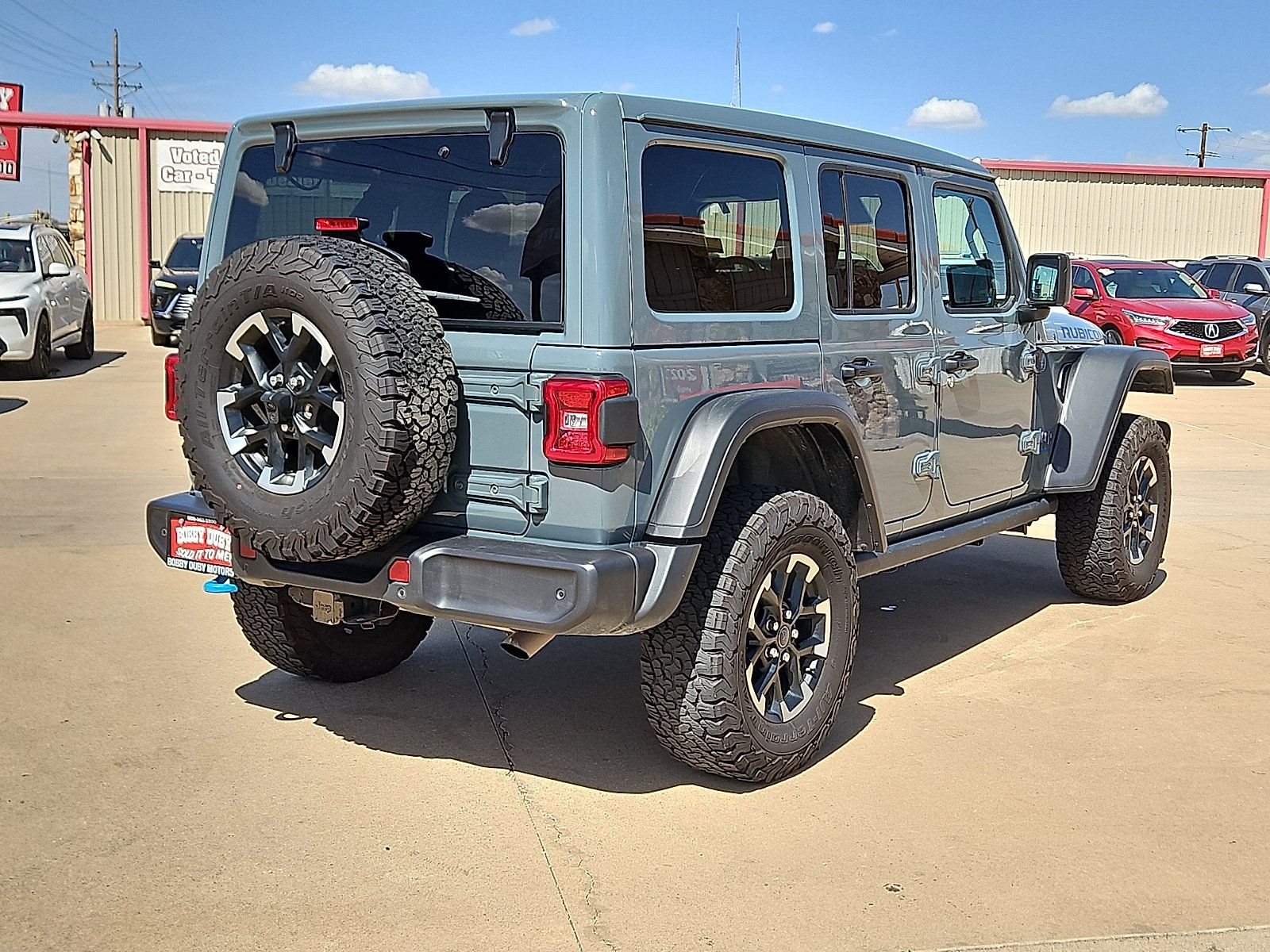 Used 2025 Jeep Wrangler Unlimited Rubicon 4xe w/ Safety Group AWD/4WD image 3