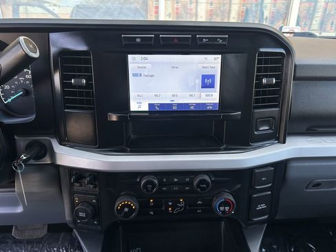 Used 2023 Ford F250 XLT w/ FX4 Off-Road Package image 7