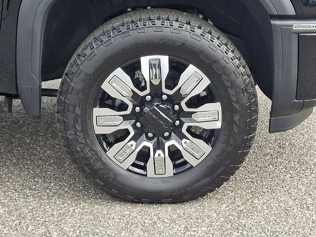 Used 2026 GMC Sierra 2500 Denali w/ Denali Reserve Package AWD/4WD image 27