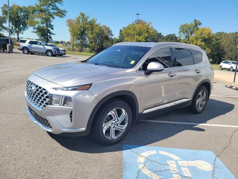 Used 2022 Hyundai Santa Fe SEL w/ Convenience Package image 7