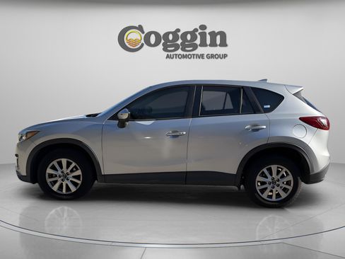 Used 2016 MAZDA CX-5 Touring image 2