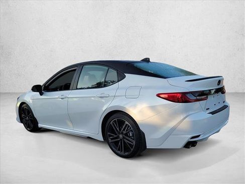 Used 2026 Toyota Camry XSE FWD image 7
