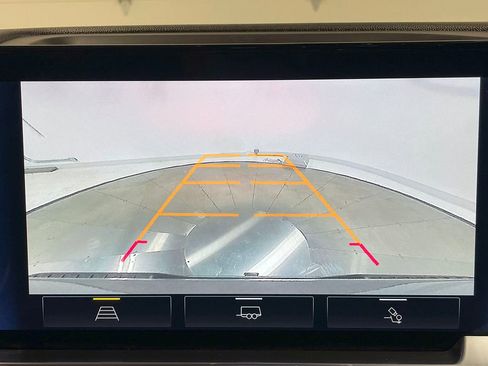 Used 2023 Chevrolet Silverado 1500 RST w/ Convenience Package II image 4