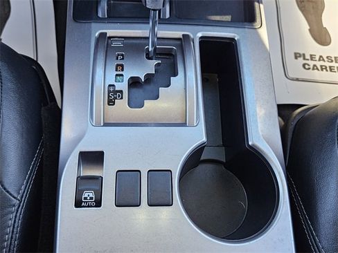 Used 2022 Toyota 4Runner Limited image 18